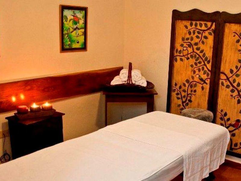 Hotel Arbol De Fuego Сан Салвадор Екстериор снимка